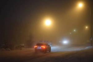 A cold snap has rolled in as fog covers Whitehorse&rsquo;s Riverdale at about 9:30 a.m. on Dec. 10, 2025. (Dana Hatherly/Yukon News)